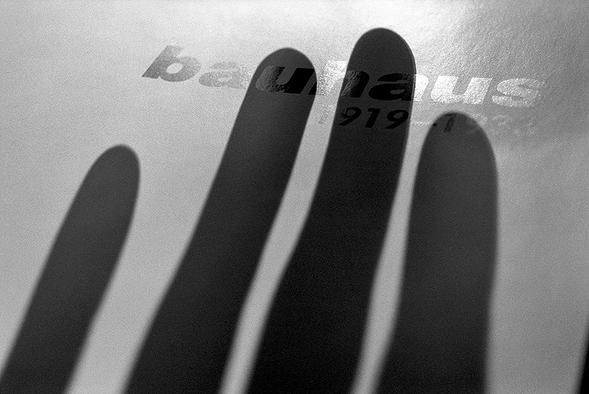 Luc Saalfeld: Bauhaus-Hand (90er Jahre)